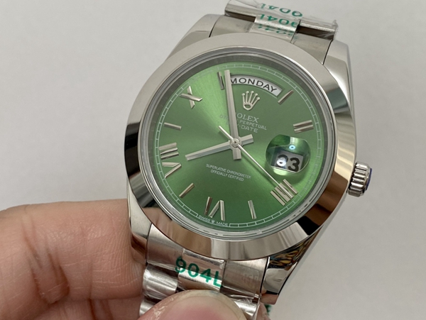 激安ロレックス背面デザイン